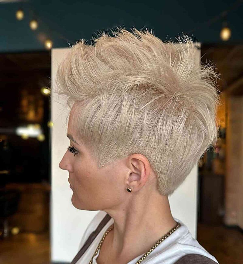 Textured Pixie with Highlights