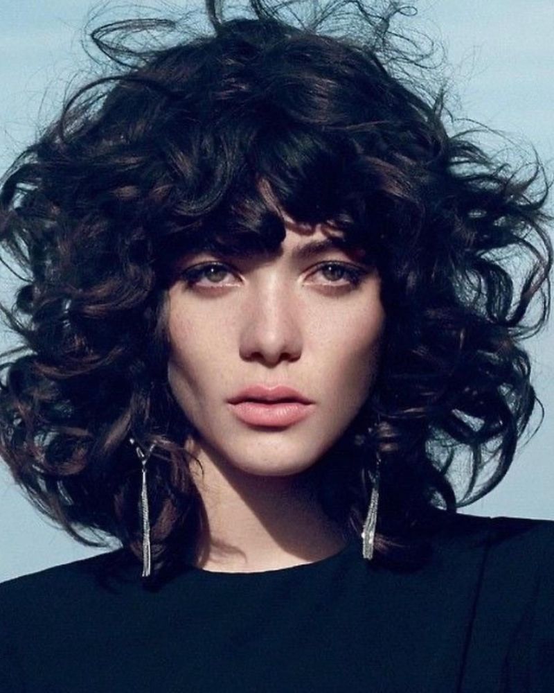 Curly Layered Lob