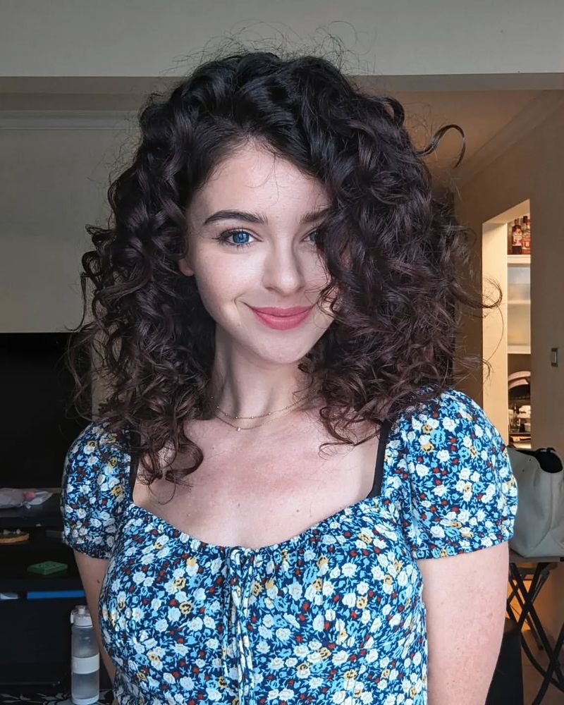 Natural Curls Embrace