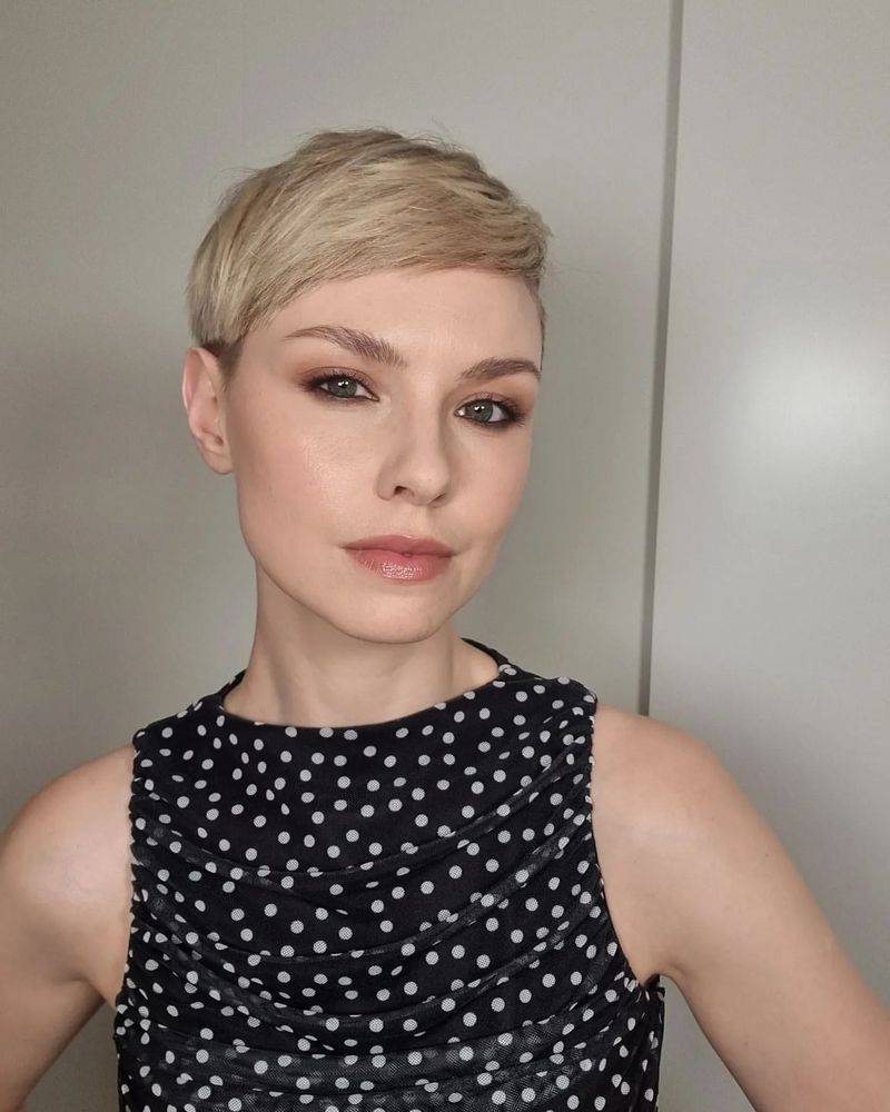 Pixie Cut with Side Fringe