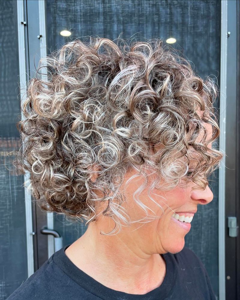 Silver Highlights on Curls