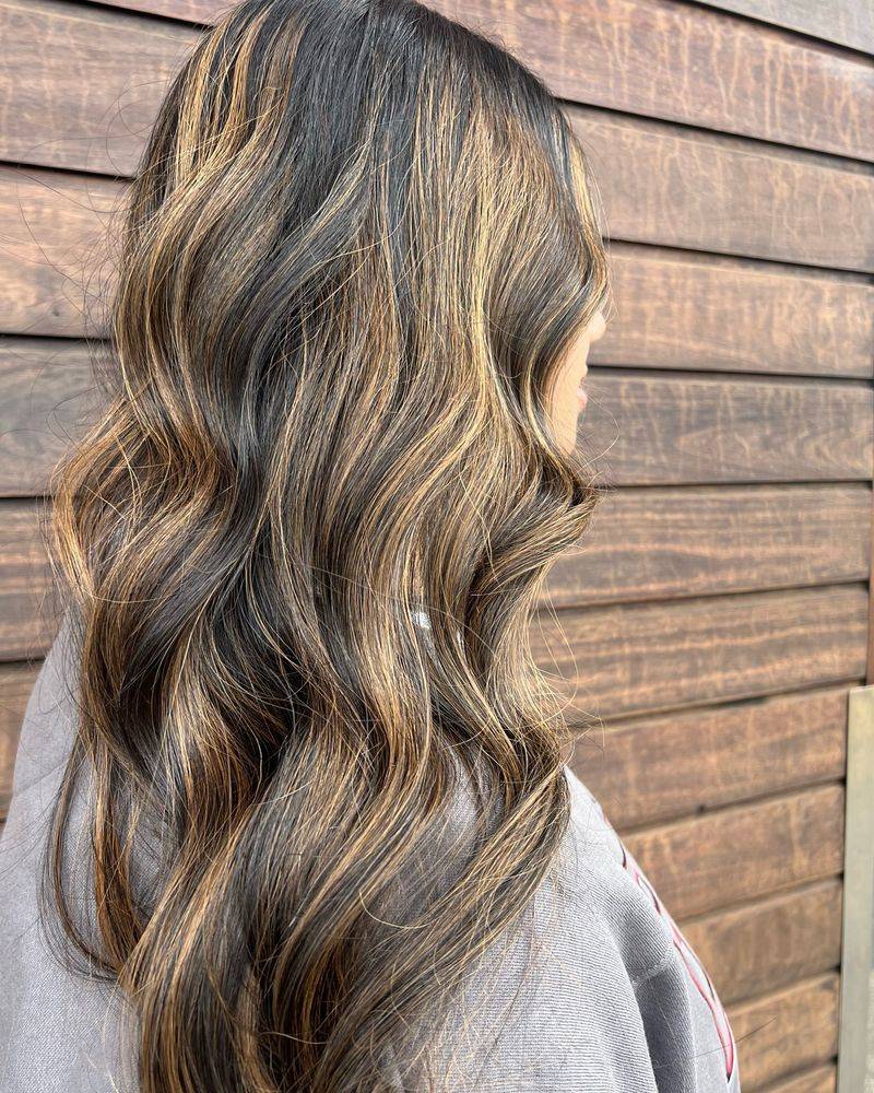 Subtle Sun-Kissed Waves