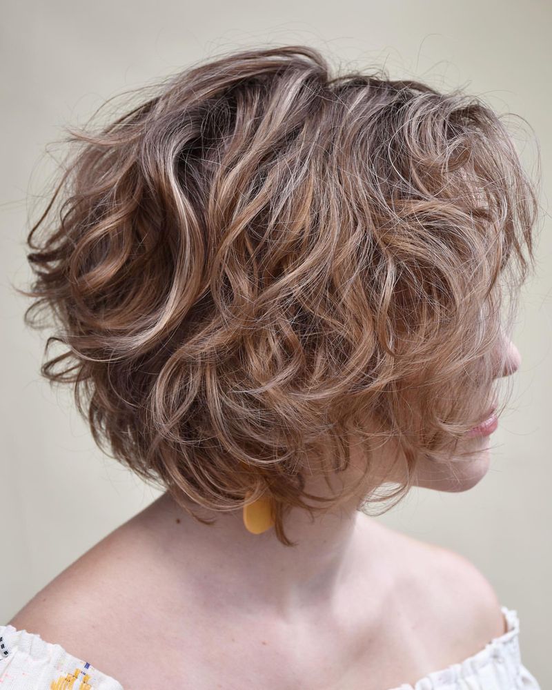 Curly Layered Lob