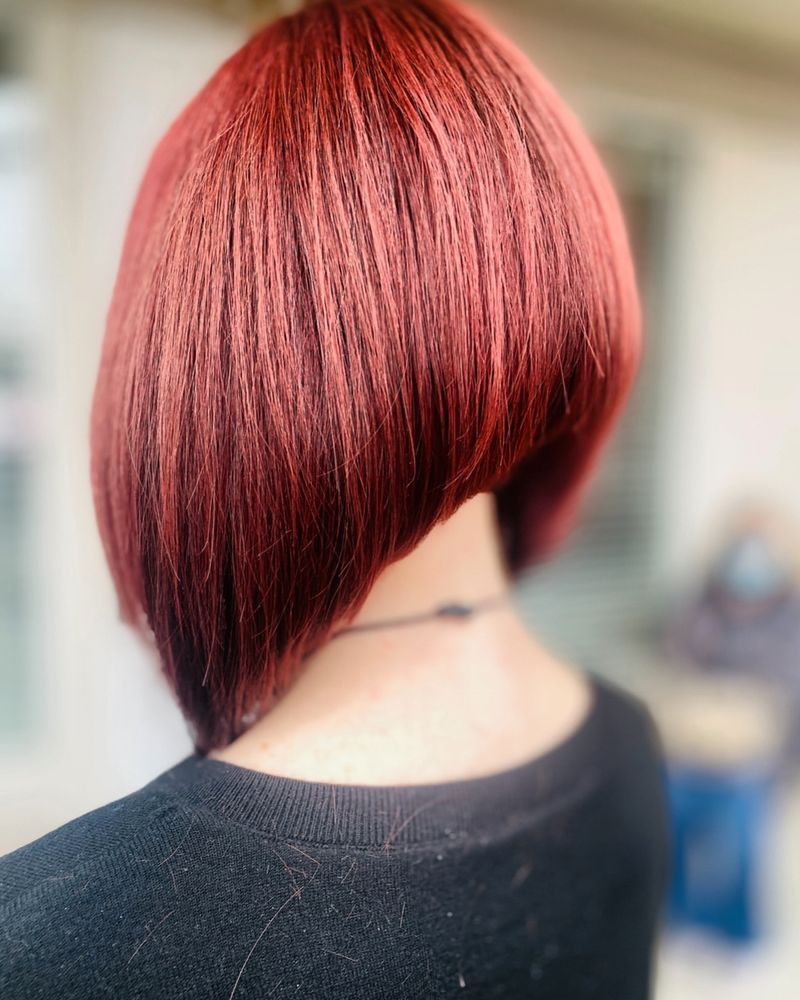 Graduated Inverted Bob