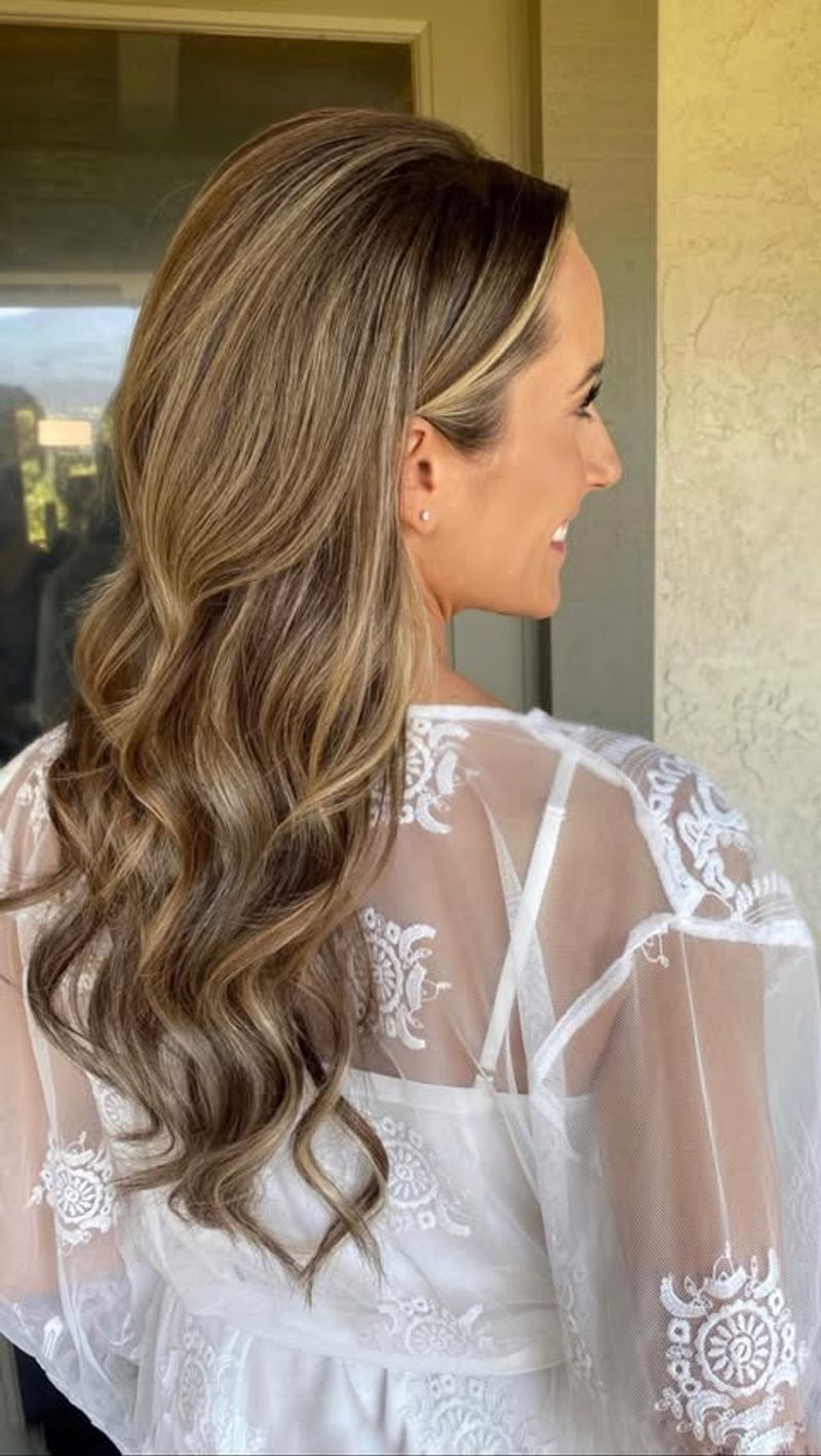 Romantic Loose Waves