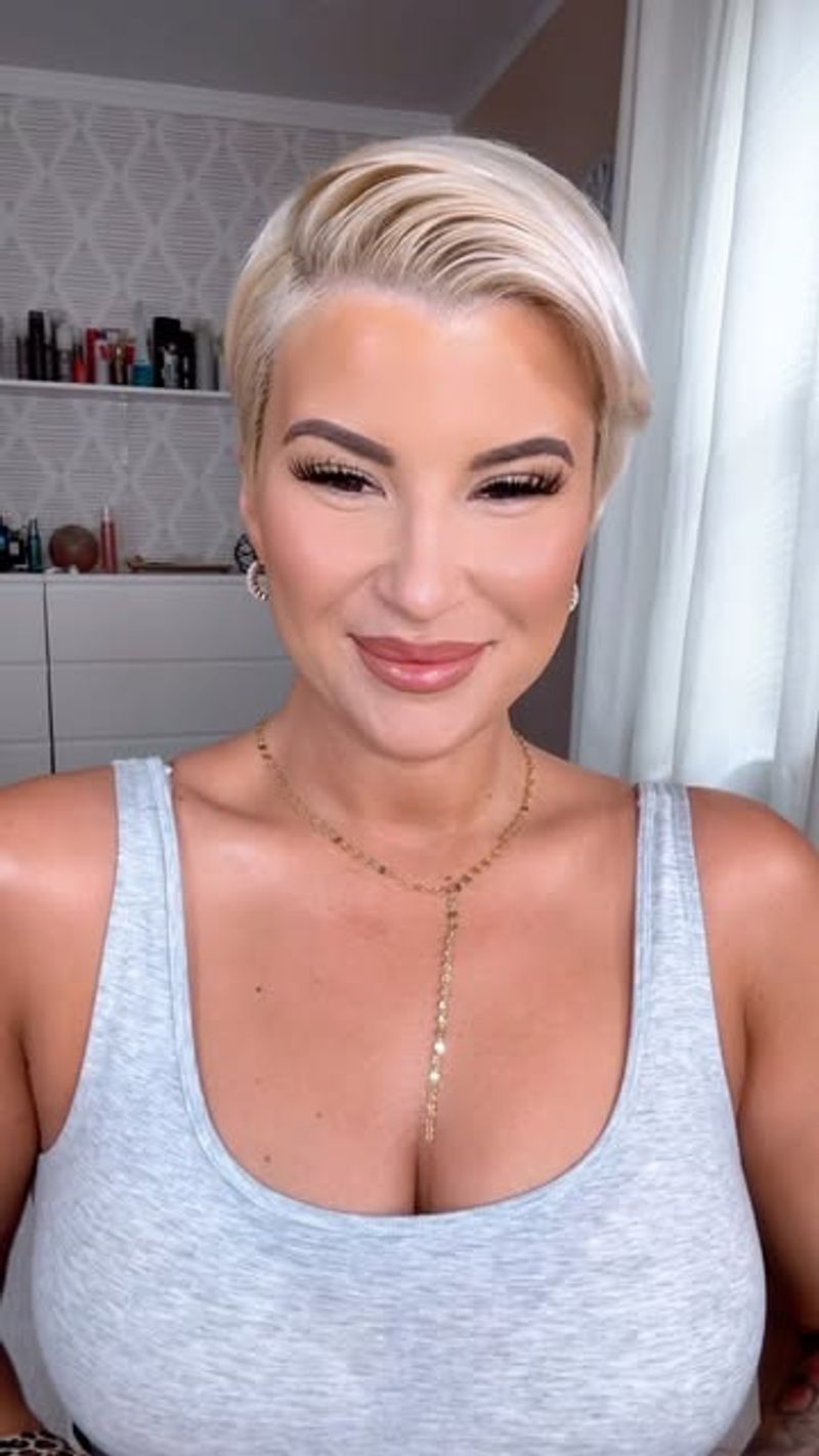 The Sleek Pixie