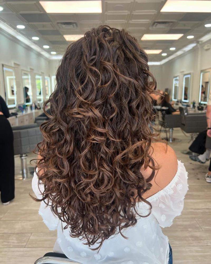 Voluminous Curls