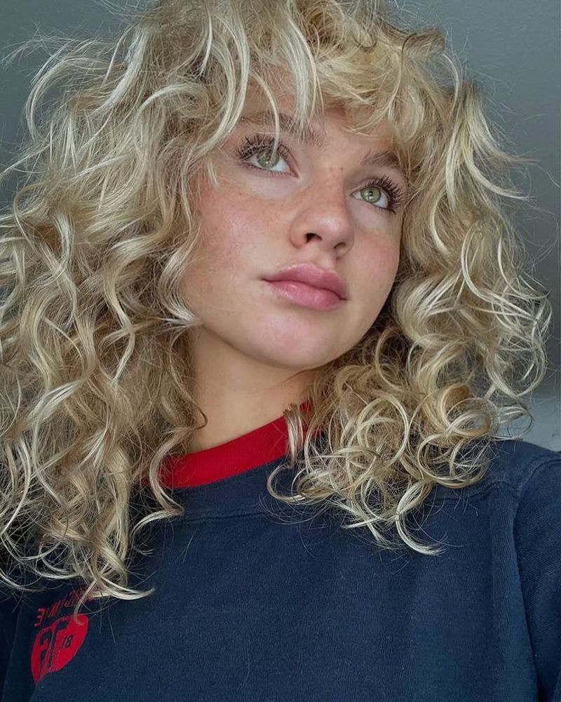 Curly Layered Lob