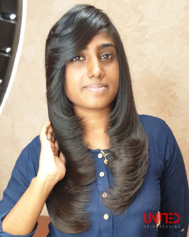 Feathered Side Bangs